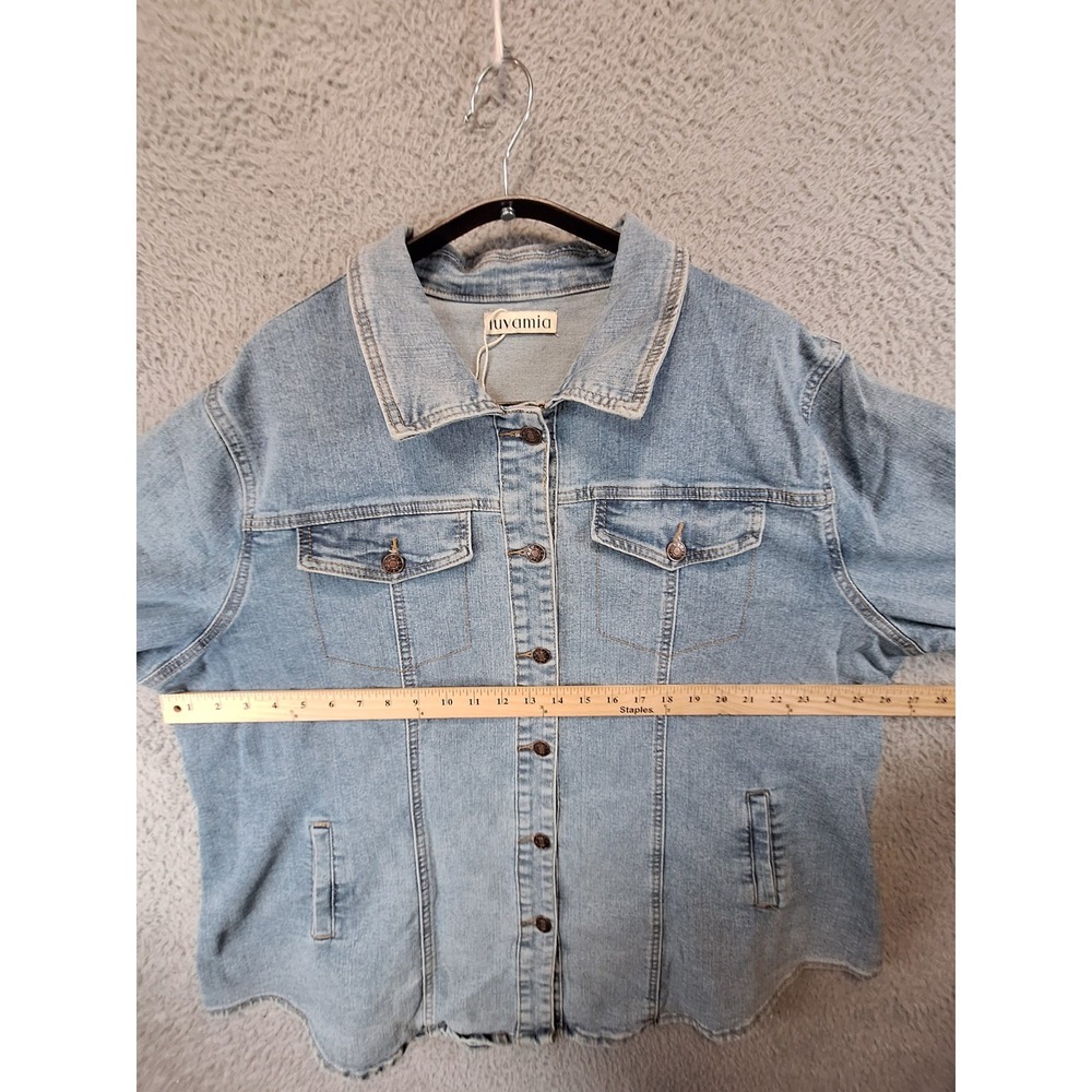 Luvamia Denim Jacket Women 3XL Blue Chest Pockets Classic Button Front - Picture 2 of 9